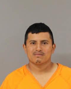 Mugshot of VELASQUEZ, MAYNOR